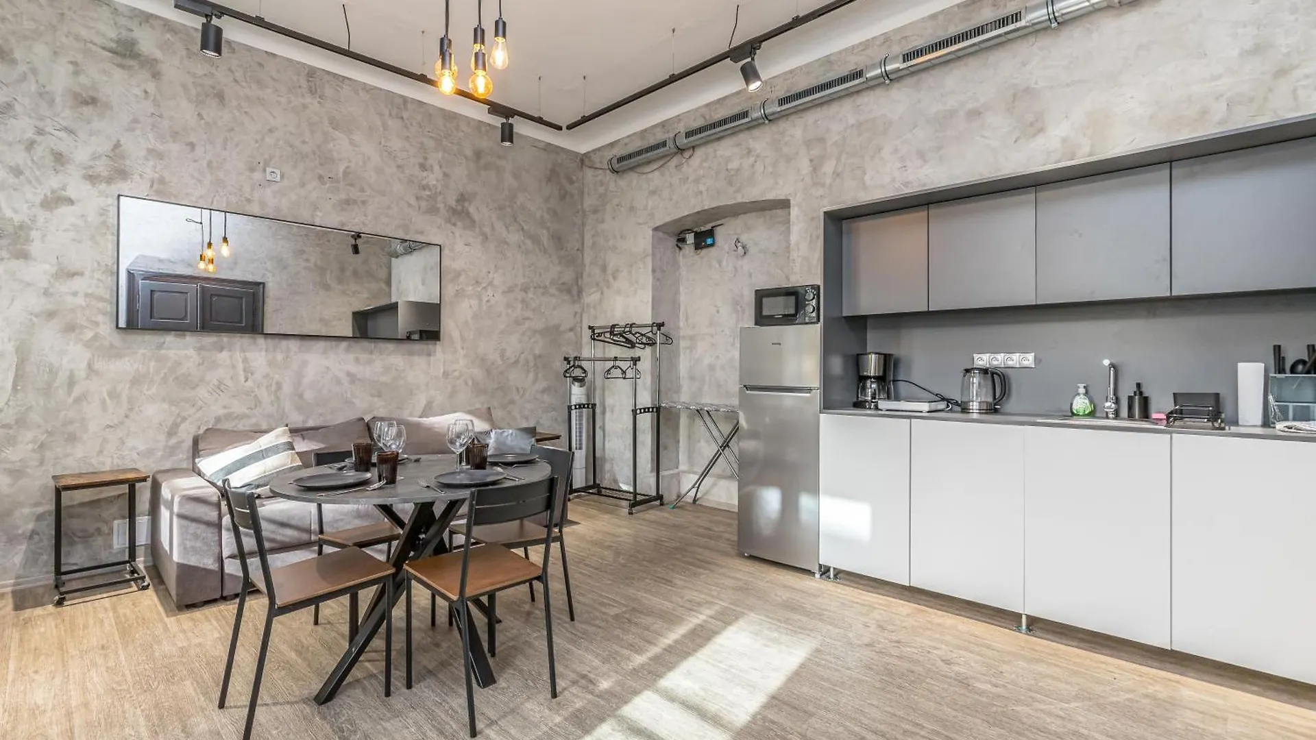 Loft Apartments Praga