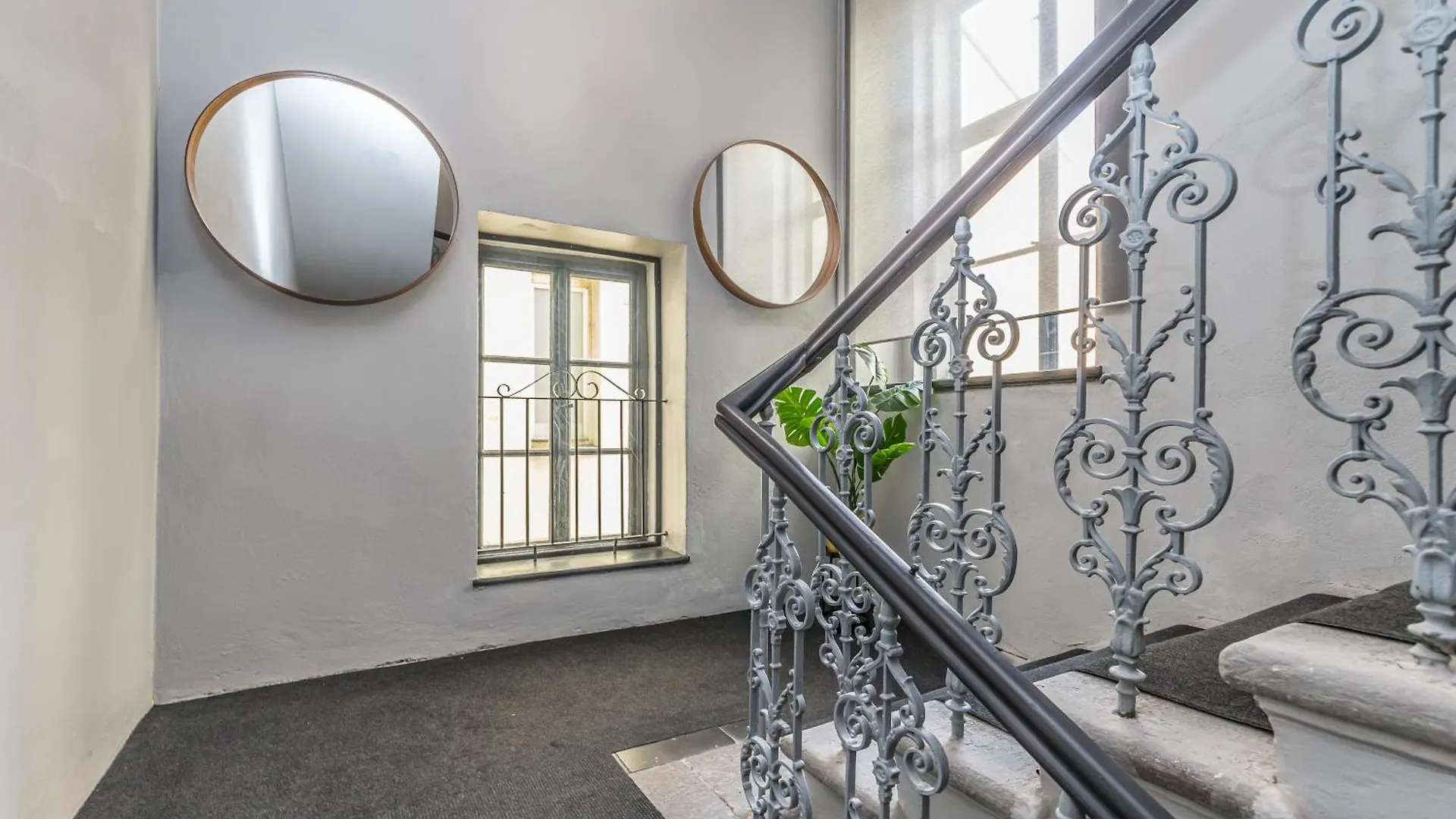 Loft Apartments Praga