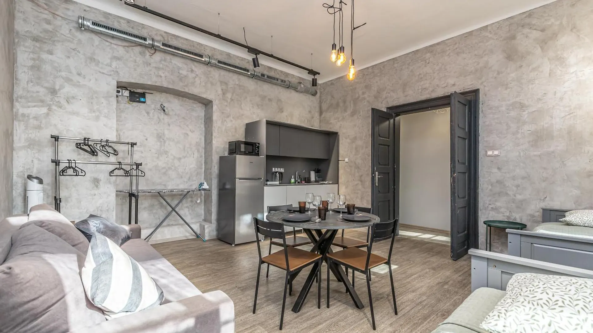 Loft Apartments Praga 0*,  Czechy